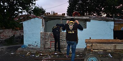 EMNİYETTEN ŞAFAK OPERASYONU ÇOK SAYIDA KİŞİYE GÖZALTI