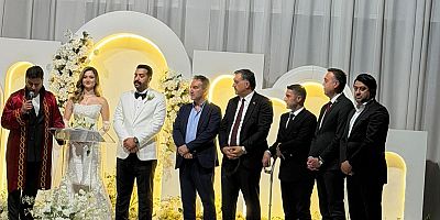 Siyaset ve İş Dünyasını Buluşturan Düğün